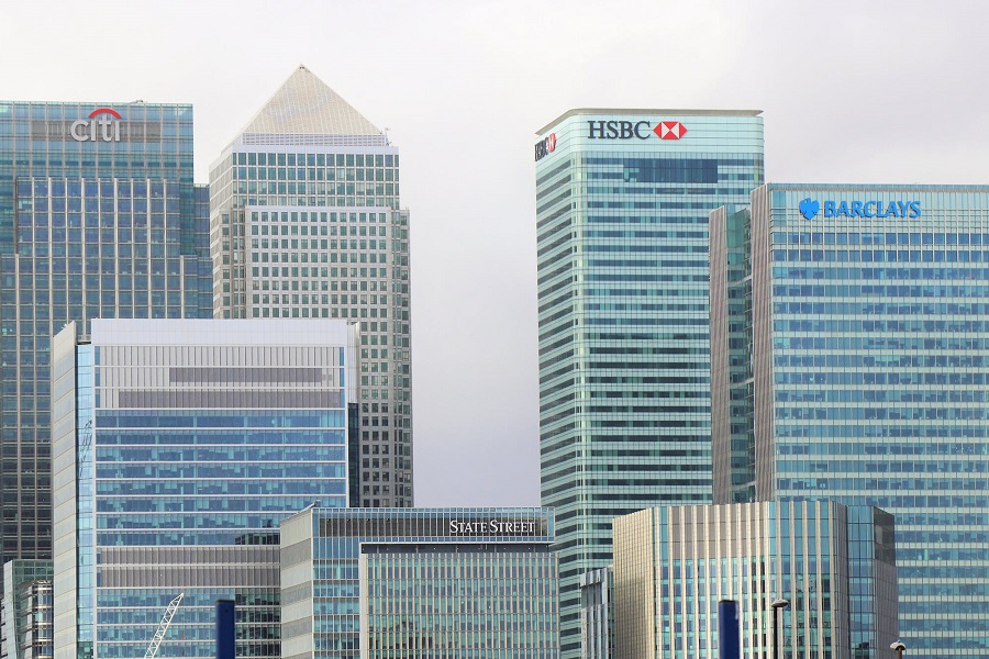 Becoming a finance lawyer Becoming a finance lawyer